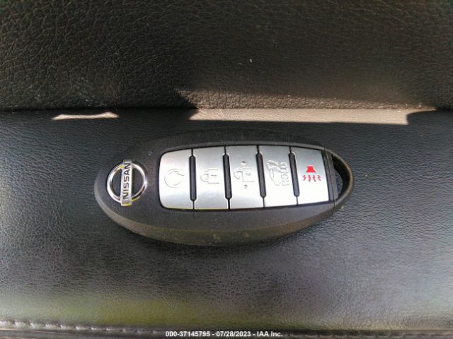 JN8AT2MV7LW101670 Nissan ROGUE SV
