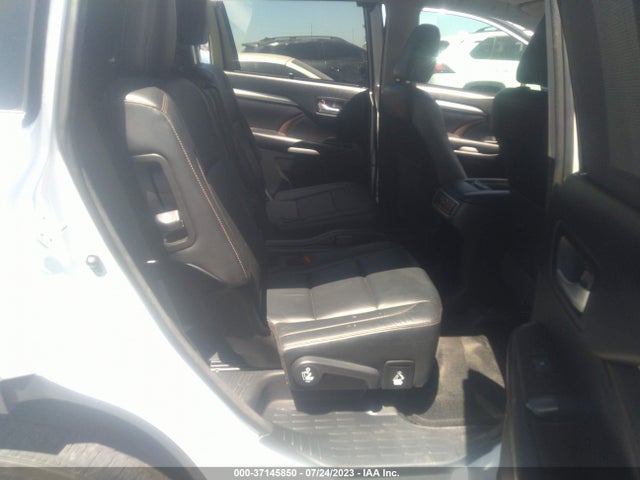 Toyota Highlander Se/xle 2018 5TDJZRFH3JS541361 Image 8