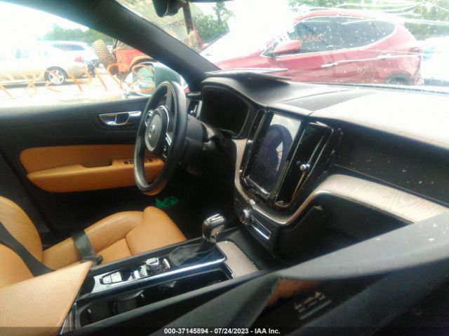 LYV102RL9KB384038 Volvo Xc60 Inscription