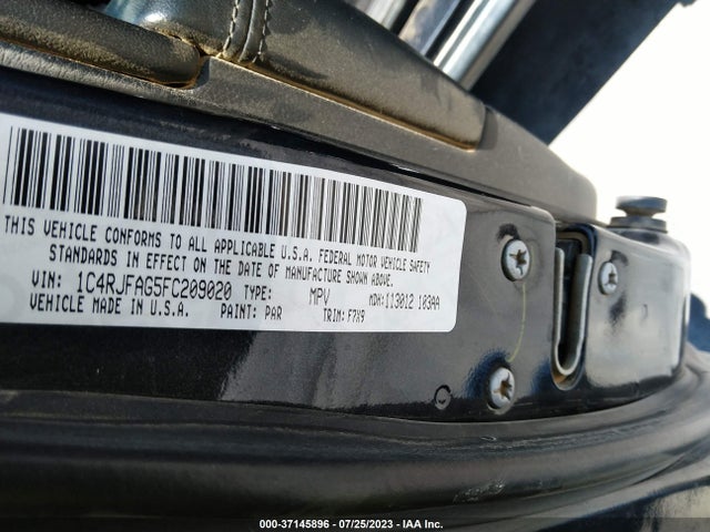 2015 JEEP GRAND CHEROKEE 1C4RJFAG5FC209020 Photo 8