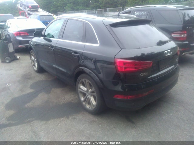 WA1GFCFSXGR007089 Audi Q3 Prestige