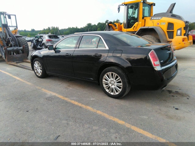 2C3CCARG7EH312950 Chrysler 300