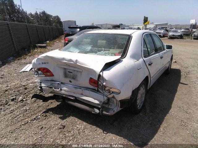 1998 MERCEDES-BENZ E-CLASS VIN: WDBJF65F5WA530971