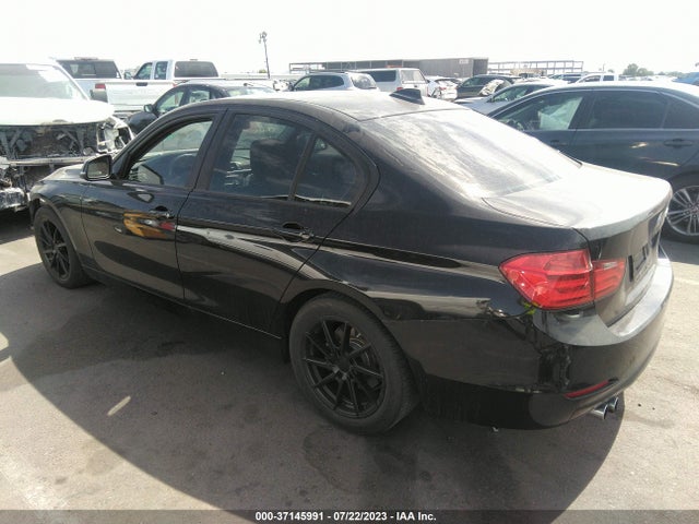 BMW 3 Series 328i 2014 WBA3A5G51ENP28913 Image 3