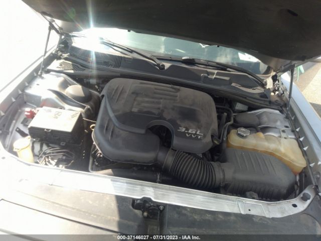 2C3CDZAG7JH121787 Dodge Challenger Sxt