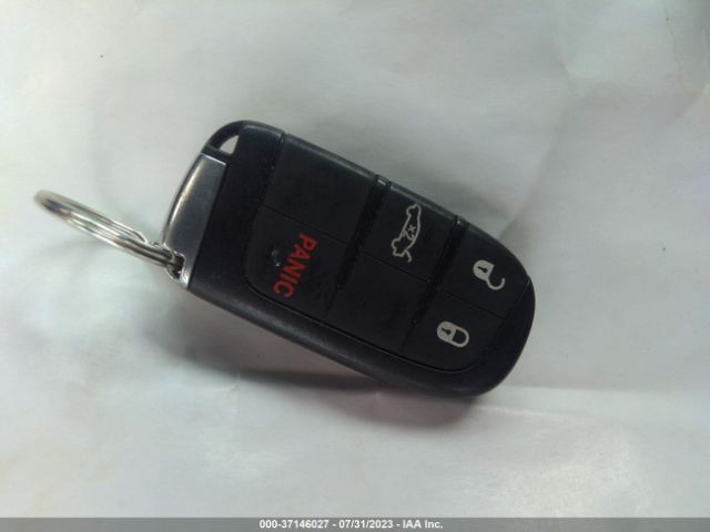 2C3CDZAG7JH121787 Dodge Challenger Sxt
