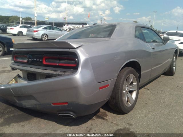 2C3CDZAG7JH121787 Dodge Challenger Sxt
