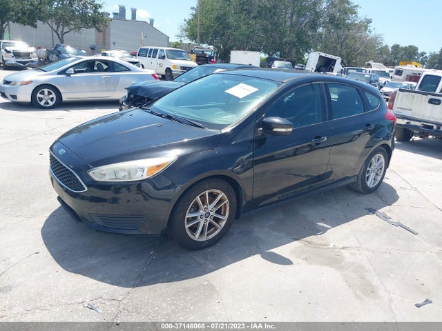 2015 FORD FOCUS SE VIN: 1FADP3K22FL223246