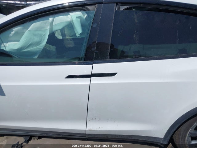 2021 Tesla Model X, VIN: 5YJXCBE59MF326389
