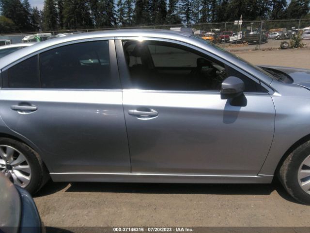 4S3BNAF65H3045618 Subaru Legacy Premium