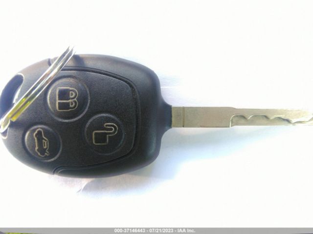 3FADP4BJ9EM163685 Ford FIESTA SE