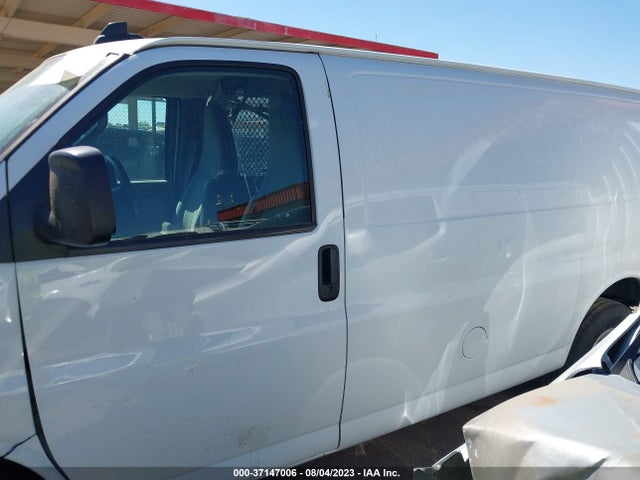 Chevrolet EXPRESS CARGO VAN 2019 1GCWGAFP8K1338999 Image 7
