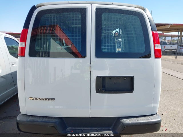 Chevrolet EXPRESS CARGO VAN 2019 1GCWGAFP8K1338999 Image 9