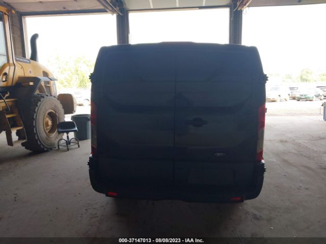 1FTYE1YM9GKA38231 Ford TRANSIT CARGO VAN