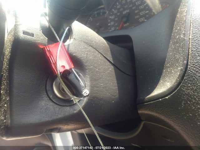2006 FORD FOCUS S/SE/SES VIN: 1FAFP31N06W210109