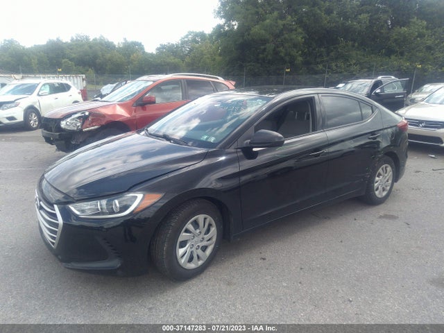Hyundai ELANTRA SE 2018 5NPD74LF4JH342852 Image 2