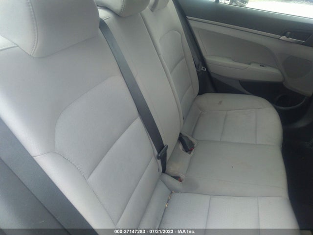 Hyundai ELANTRA SE 2018 5NPD74LF4JH342852 Image 13