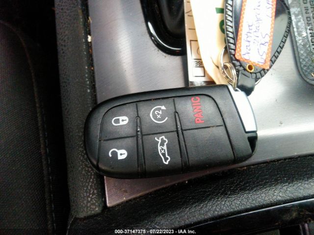 2C3CDXHG6NH123000 Dodge CHARGER GT