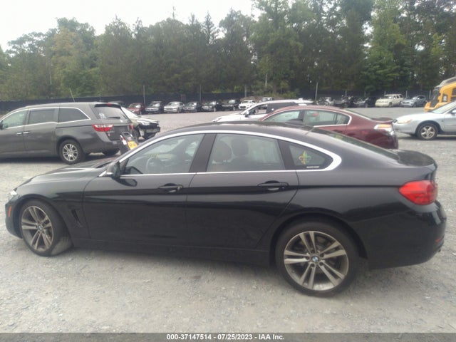 WBA4E5C50HG188686 BMW 4 Series 440i Xdrive