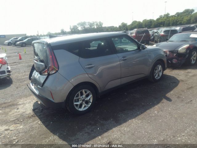 KNDJ23AU1P7864140 KIA SOUL S