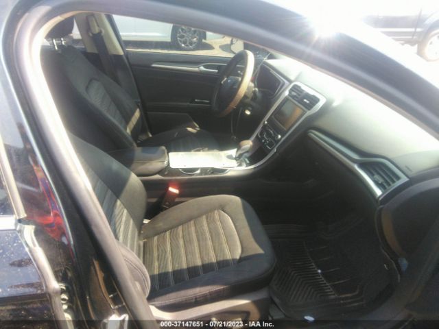 3FA6P0HD5GR227276 Ford FUSION SE