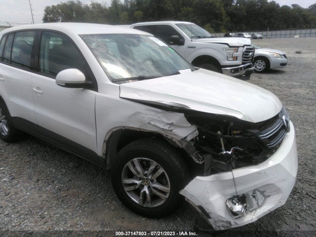 2013 VOLKSWAGEN TIGUAN S VIN: WVGAV3AX8DW585735