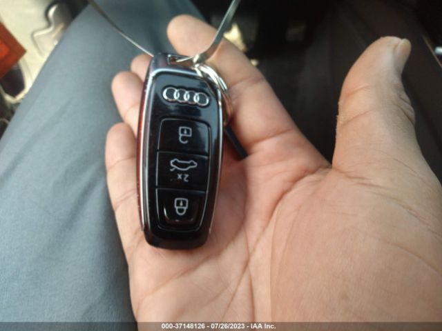 WA13AAGE5MB019729 Audi E-tron Prestige