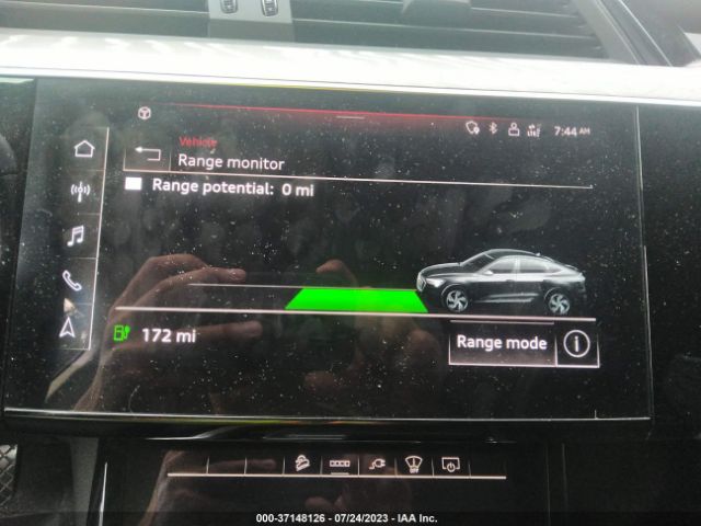 WA13AAGE5MB019729 Audi E-tron Prestige