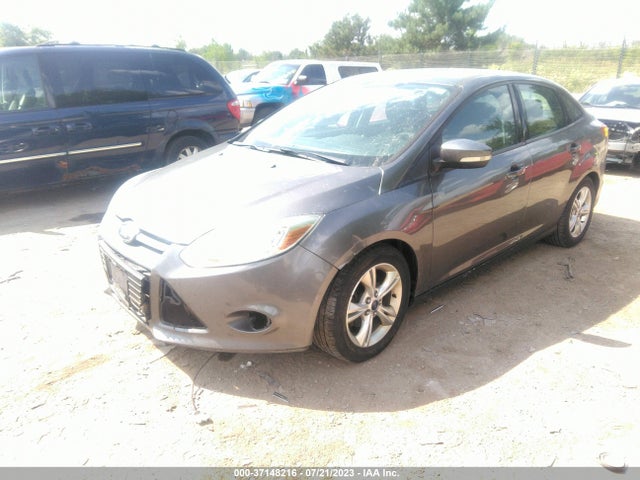 Ford FOCUS SE 2014 1FADP3F29EL320422 Image 2