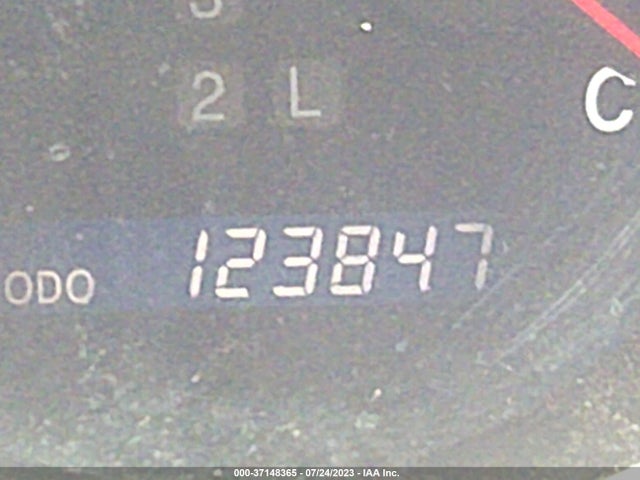2002 LEXUS ES 300 VIN: JTHBF30G525031187