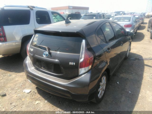 JTDKDTB38H1597636 Toyota Prius C One
