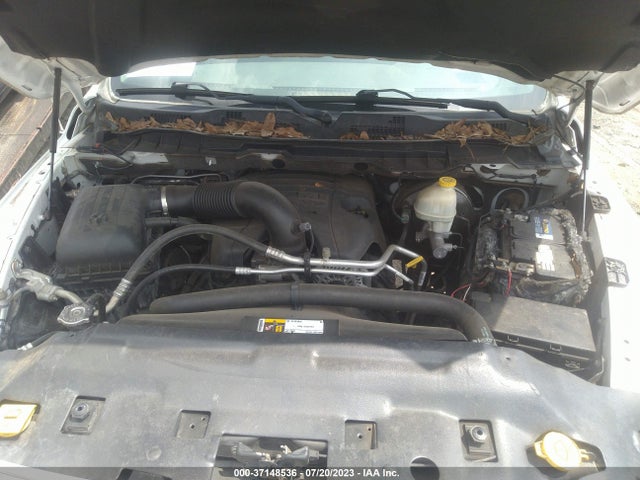 1C6RR7GT1ES378109 RAM 1500 Slt