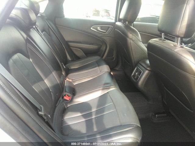 Chrysler 200 C 2015 1C3CCCCB2FN719009 Image 8