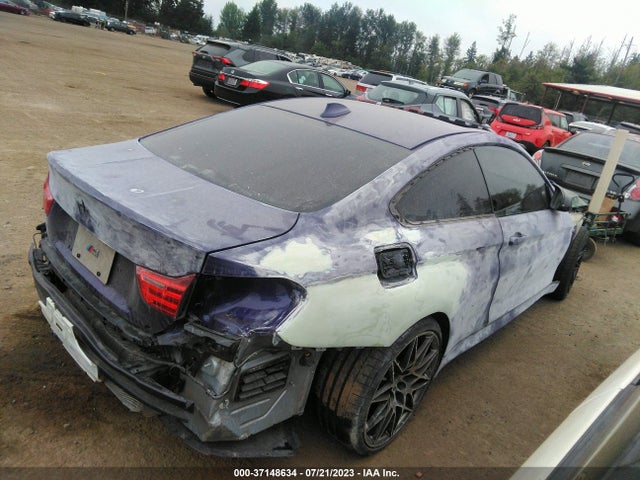 WBS3R9C54FK332589 BMW M4