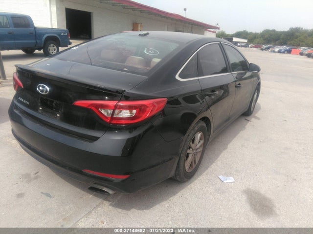 Hyundai SONATA SE 2017 5NPE24AF3HH566839 Image 4
