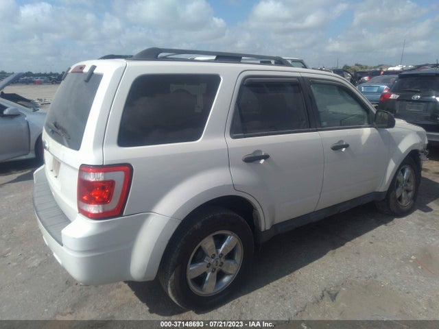 2011 FORD ESCAPE XLT VIN: 1FMCU0D75BKA80942