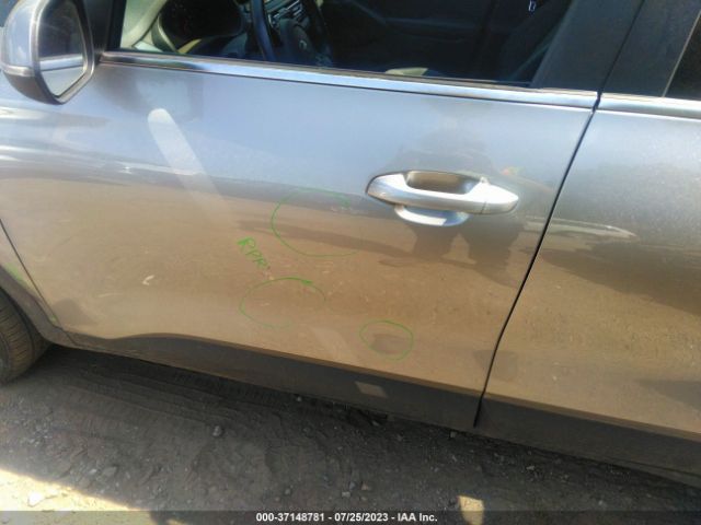 KNDEUCA20M7217895 KIA SELTOS S