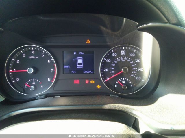 3KPF24AD0KE075305 KIA Forte Lxs