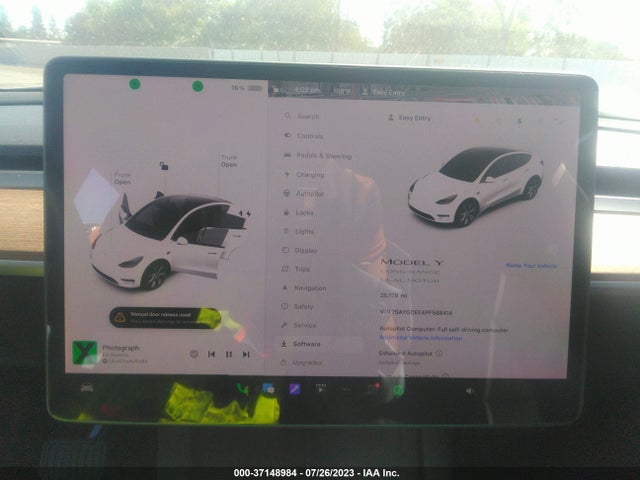 Tesla Model Y Long Range 2023 7SAYGDEE4PF588414 Image 15