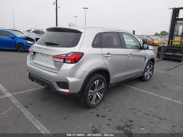 JA4APVAU5MU019375 Mitsubishi Outlander Sport Se