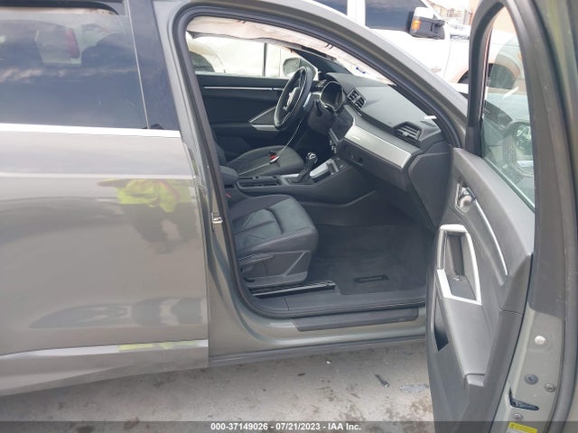 WA1AECF34L1021970 Audi Q3 PREMIUM