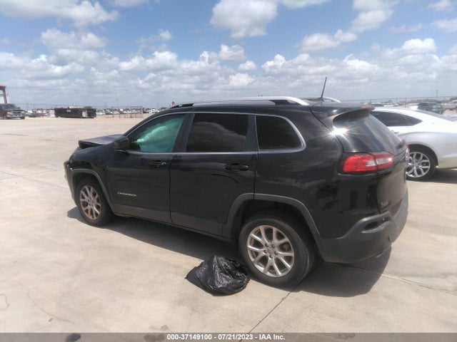 1C4PJLCB6JD568564 Jeep Cherokee Latitude