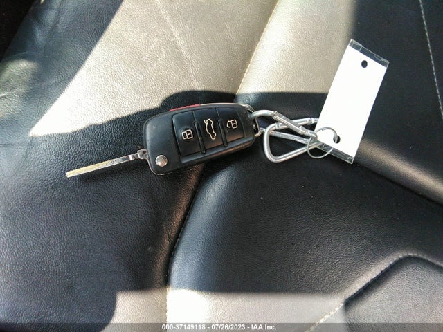 WA1AECF36L1038091 Audi Q3 PREMIUM
