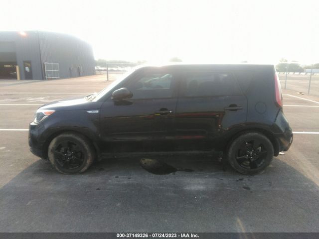 KNDJN2A24K7679797 KIA Soul Base