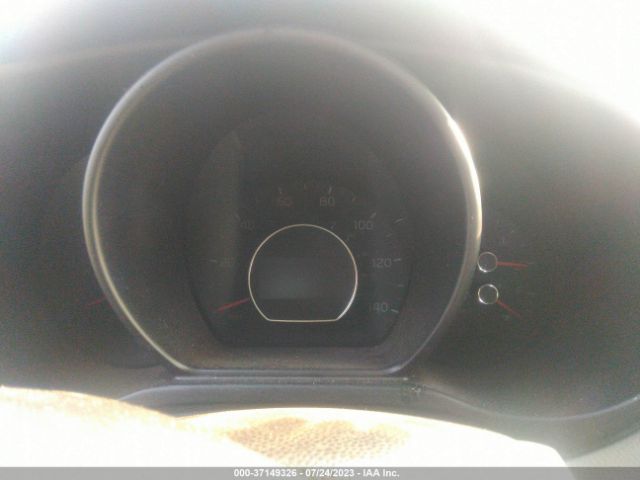 KNDJN2A24K7679797 KIA Soul Base