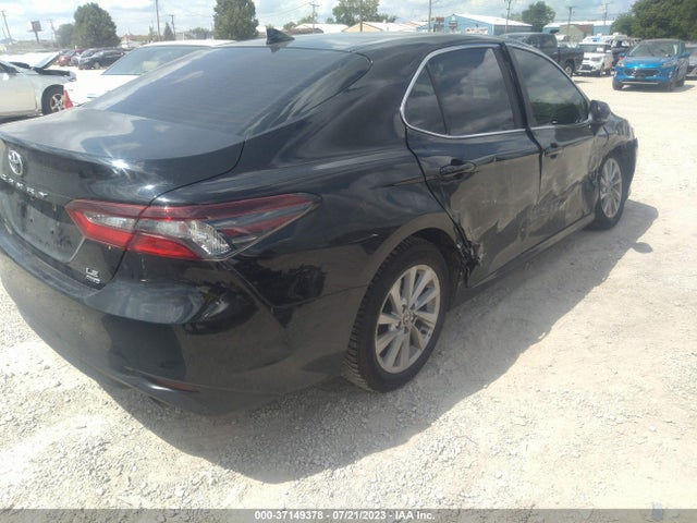 2021 TOYOTA CAMRY LE VIN: 4T1R11BK5MU026600
