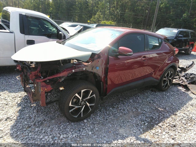Toyota C-HR XLE 2018 NMTKHMBX7JR028555 Image 2