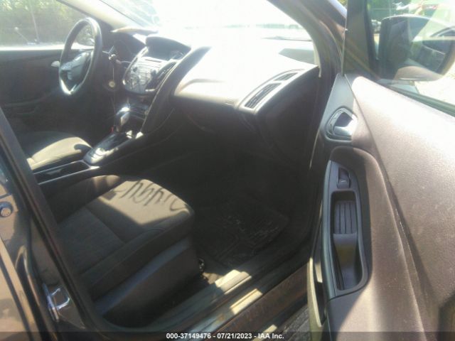 1FADP3F20FL292656 Ford FOCUS SE