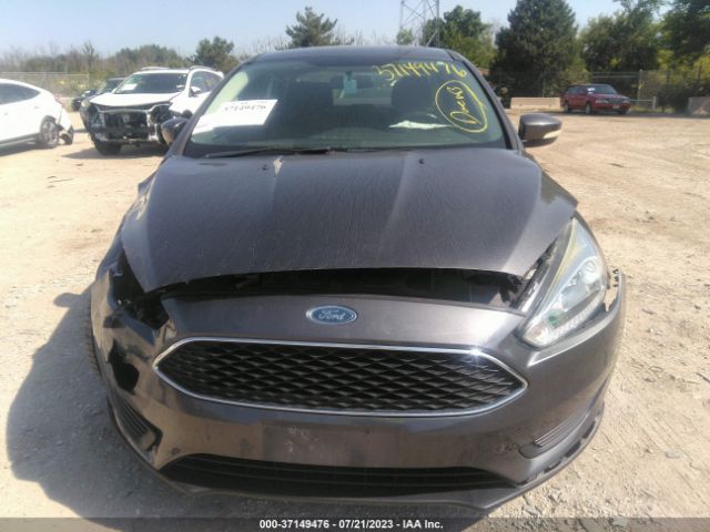 1FADP3F20FL292656 Ford FOCUS SE