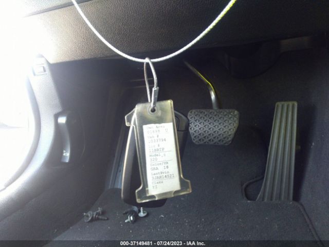 WBA8A9C53JAH14521 BMW 3 Series 320i